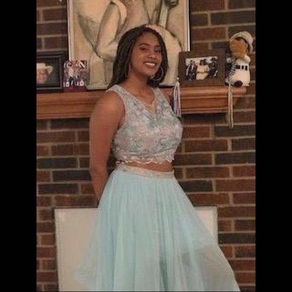 Prom dress - Picture 6 of 6